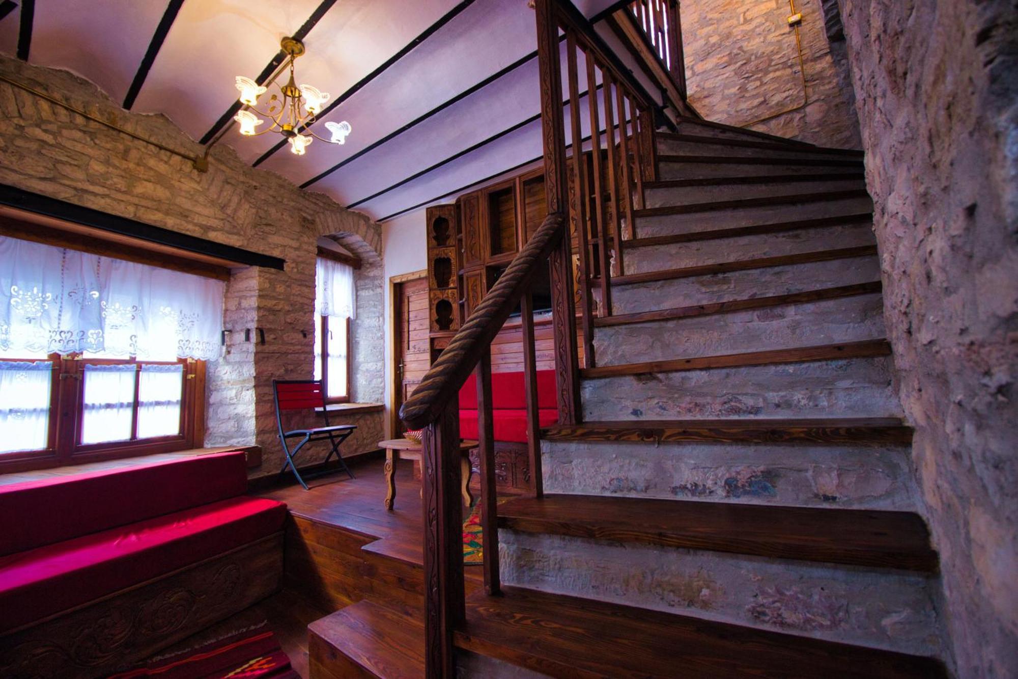 Duplex Apartment Kandile ジロカストラ エクステリア 写真
